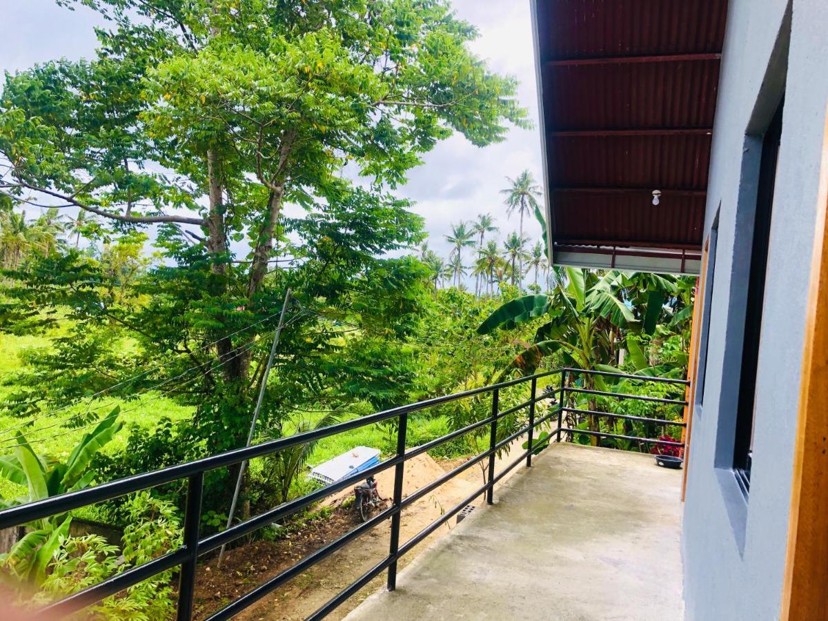 Reddot Guest House เจเนอรัลลูนา ภายนอก รูปภาพ
